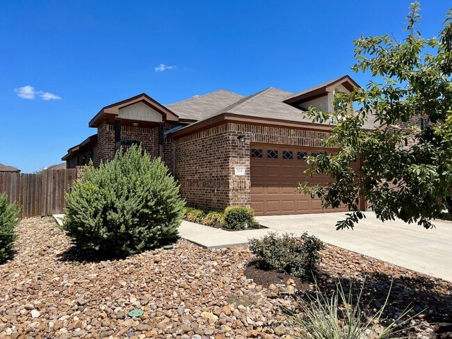 Photo - Move In Ready Duplex