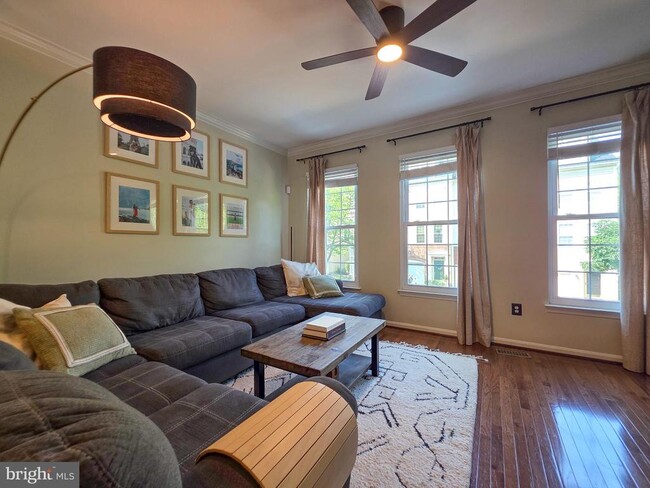 Photo - 5303 Arapaho Ln