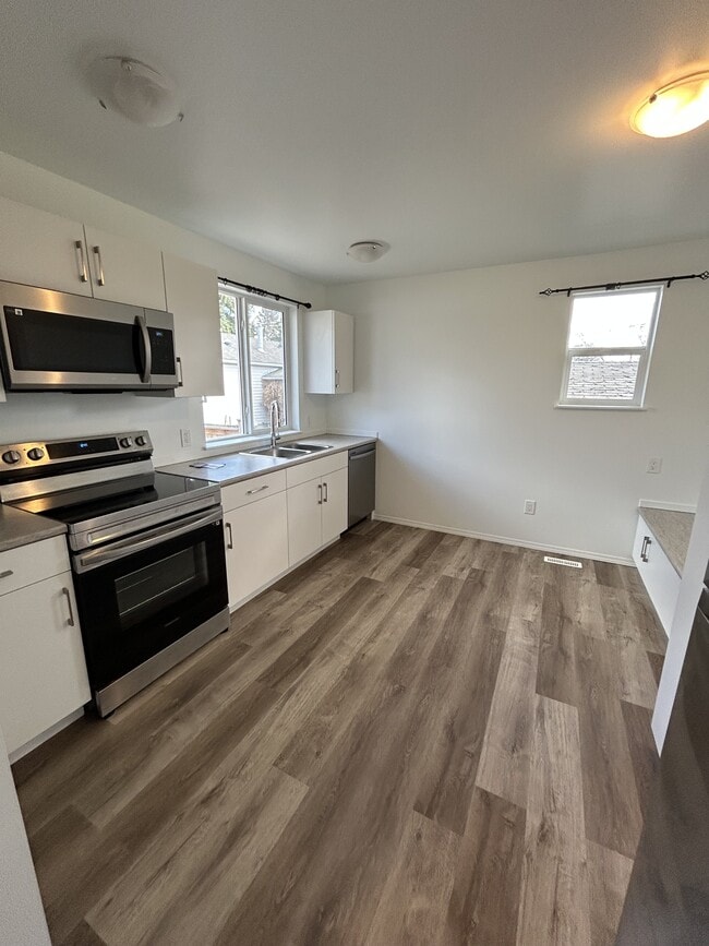 Photo - 4225-4117 117 Ave NW Unité Upper G1