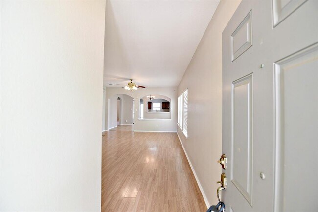 Photo - 2106 Charlotte Estates Dr