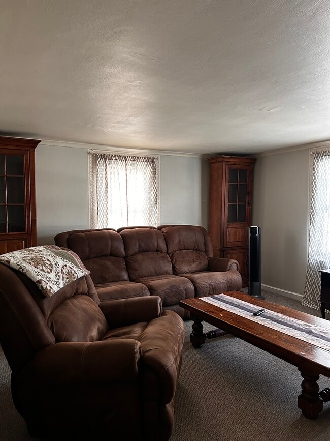 Photo - 1112 Front St