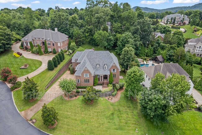 Photo - 7 Crooked Stick Ln