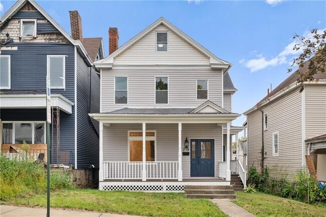 Photo - 218 Fisk Ave