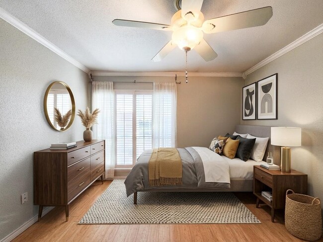 Photo - 1860 White Oak Dr Unit 236