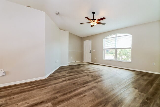 Photo - 8403 Yearling Ln