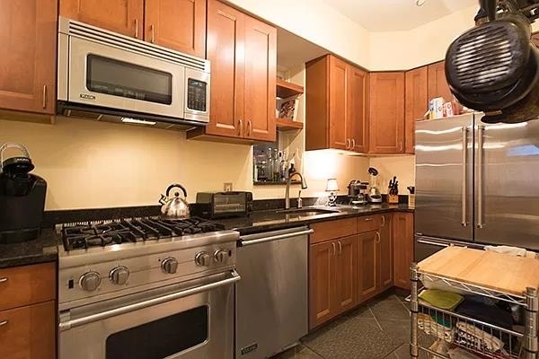 Photo - 444 Jersey Ave Unit 4