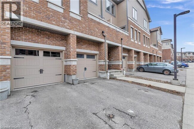 Photo - 1116 Fairway Rd N