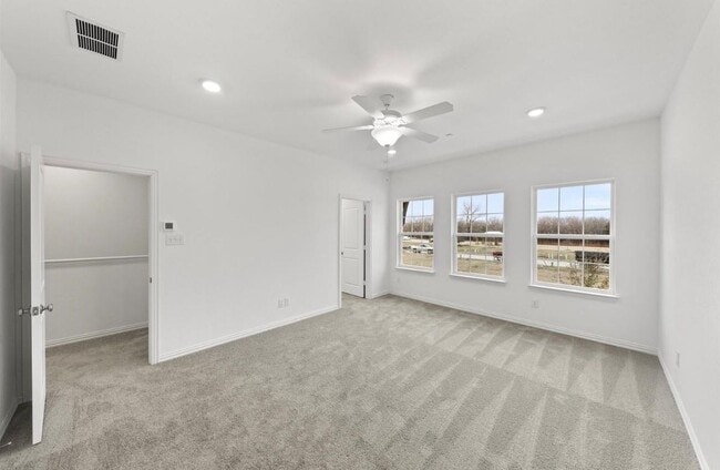 Photo - 1064 Old Rosebud Dr