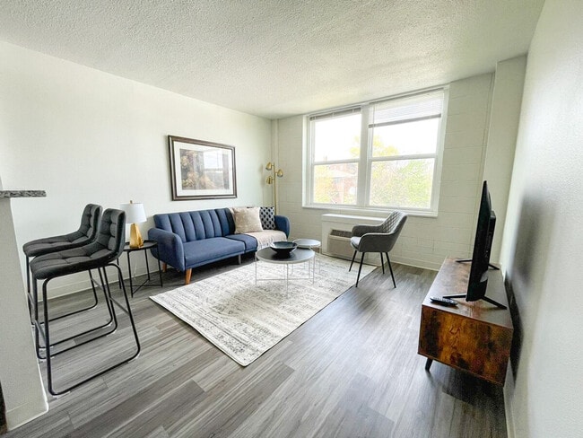 Photo - 2515 Burnet Ave Unit ID1036758P