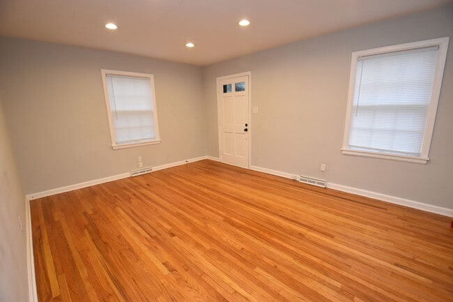 Photo - Upgraded South Bend IN home for rent. 2 bedroom 1 bath
