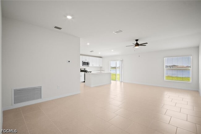 Photo - 17633 Paradiso Wy