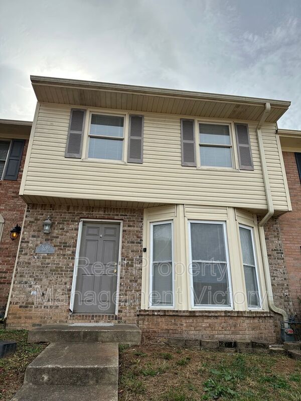 Photo - 5040 Cheshire Ct House