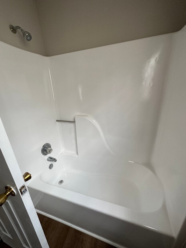 Photo - 1024 Fir Pl
