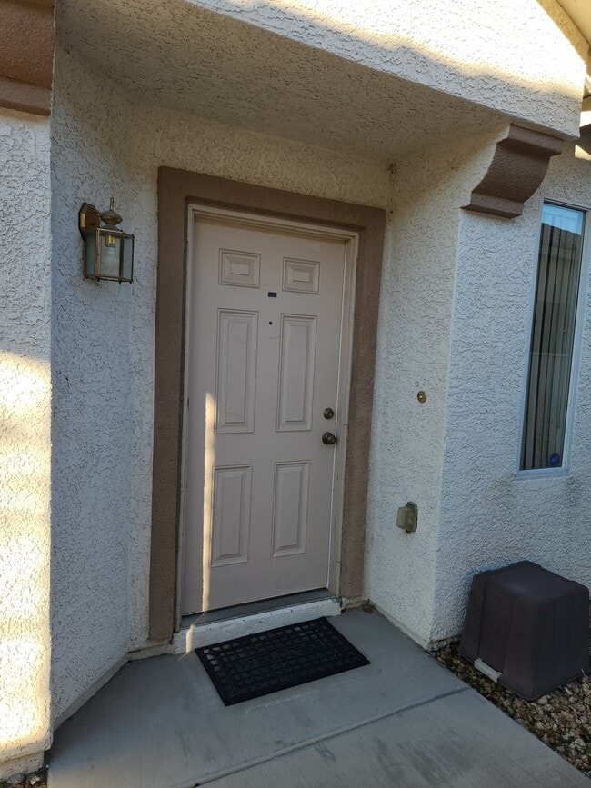 Photo - 4458 Yellow Harbor St