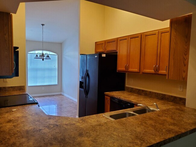Photo - !!! AVAILABLE NOW !!!  $500 DISCOUNT IF LE... Unit 4615 29th St SW