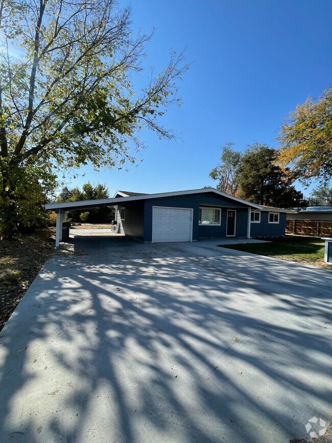 Building Photo - Charming Single Level in West Boise! Rental