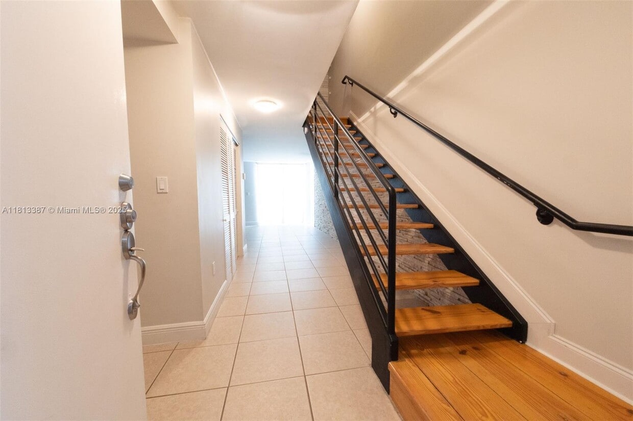 Photo - 2977 McFarlane Rd (Miami, FL)