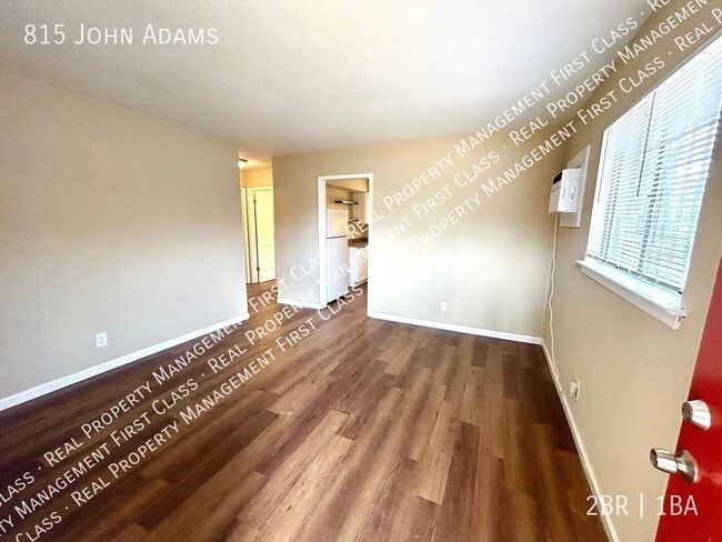 815 John Adams Dr