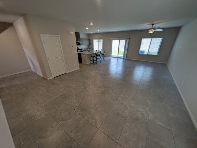 Photo - 3752 Andorian Ave