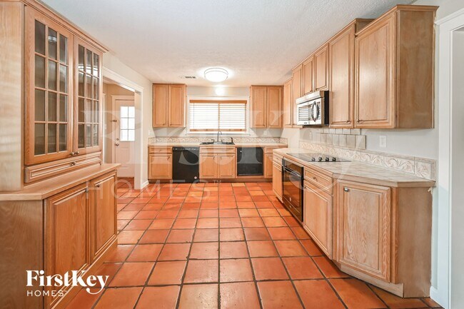 Photo - 4003 Chapel Square Dr