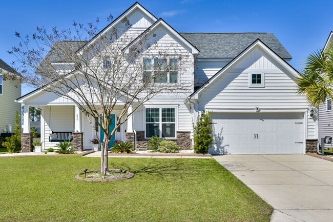 Photo - 430 Spectrum Rd