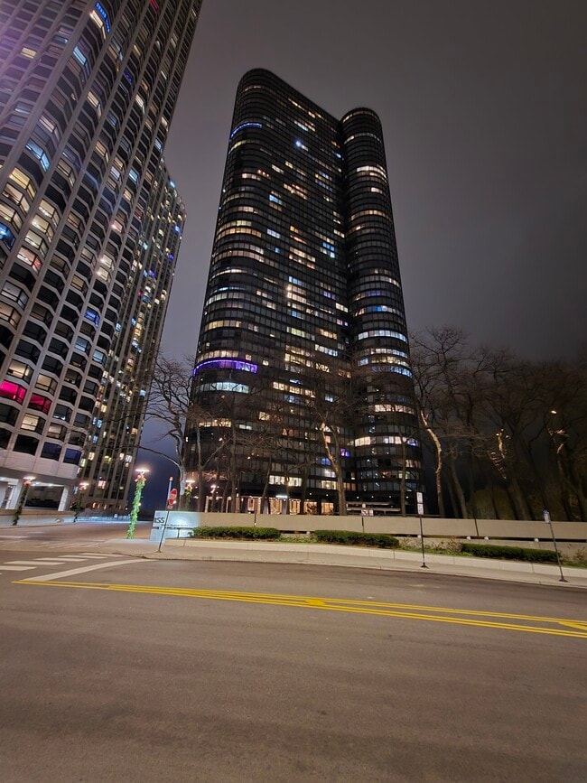 Photo - 155 N Harbor Dr Unit 614