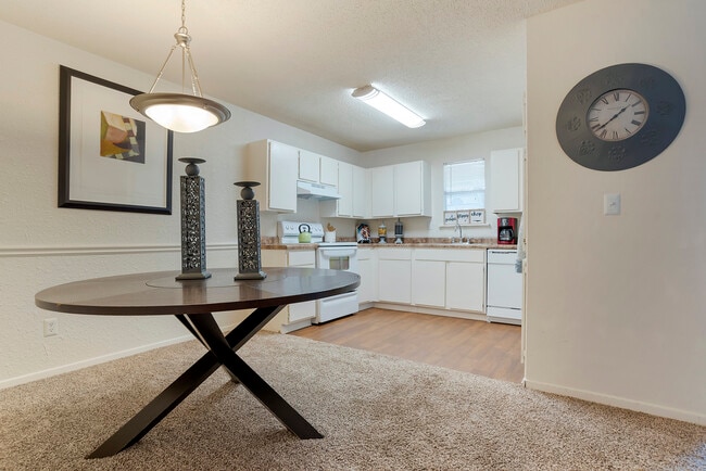 Lakeshore Landing Apartments