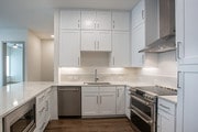 2BR, 2BA - 1372 SF