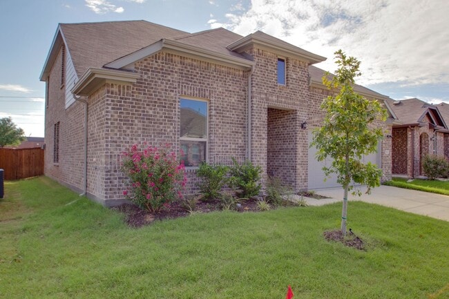 7612 Spring Dr