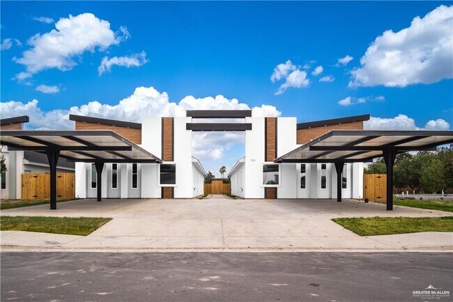 Building Photo - 27 N Onyx Ave Unit 4