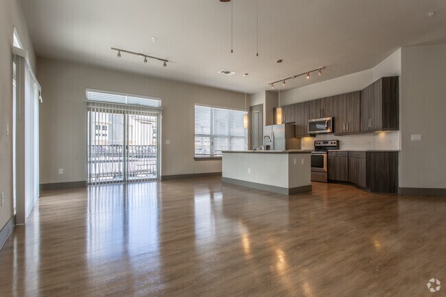 2HAB, 2BA - 1319 ft²
