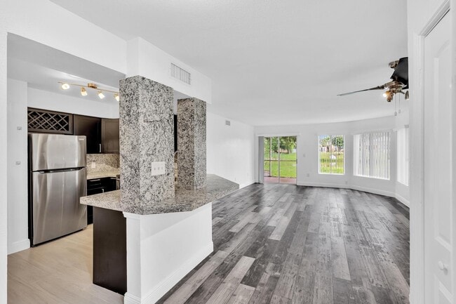 Building Photo - 2341 NW 33rd St