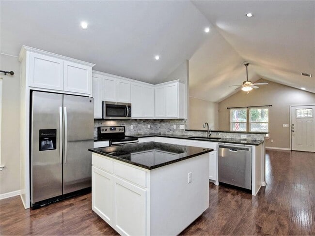 Building Photo - 7804 Diamond Trail Rental
