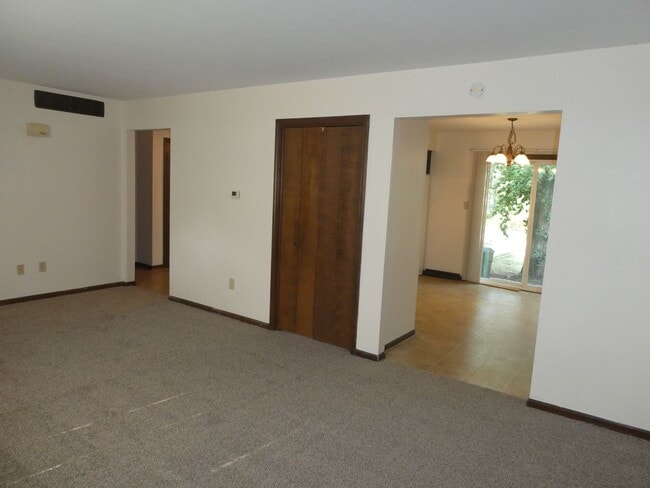 Photo - 1409 Joann St Unidad 1409