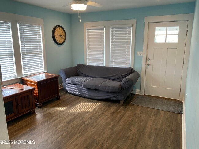 Photo - 119 18th Ave