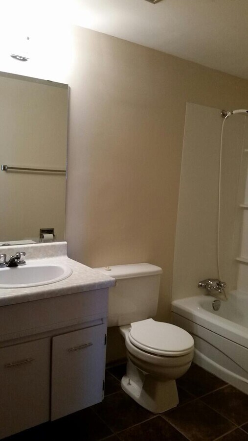 0 Bed 0 Bath Unit in Red Deer, AB - 0 Bed 0 Bath Unit in Red Deer, AB Unit 202