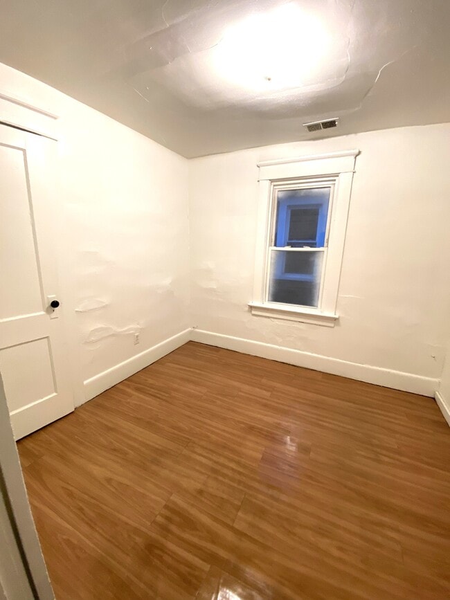 Photo - 526 E 22nd St Unidad 2