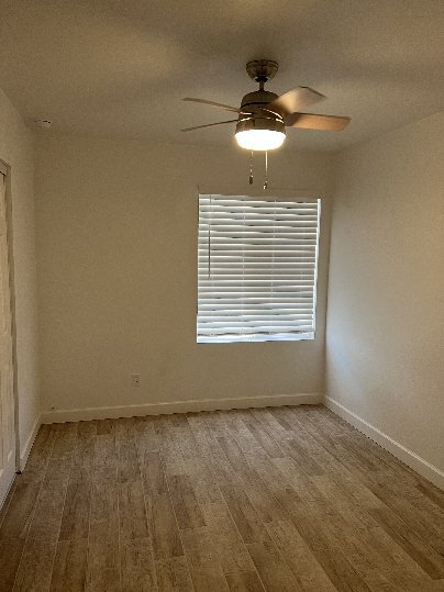 Photo - 1468 E Hedrick Dr