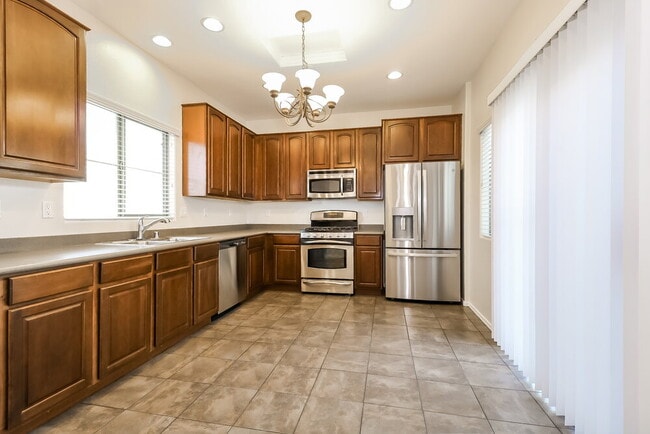 Photo - 2519 N 148th Dr