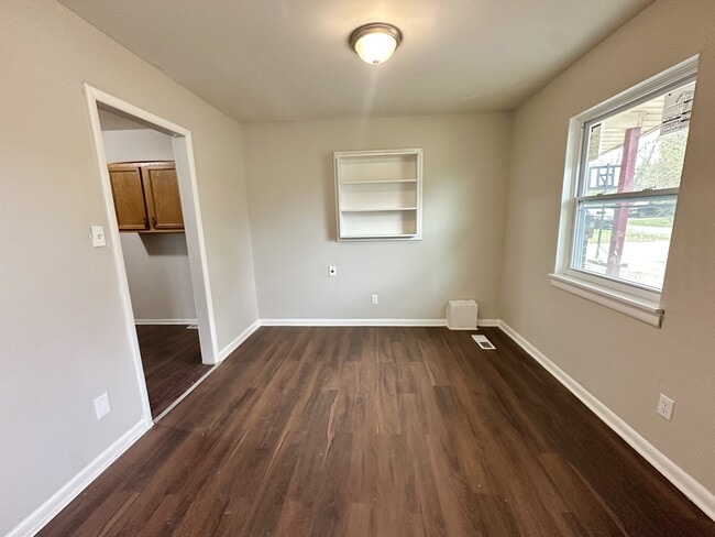 Photo - 3609 Ellis Ave SW