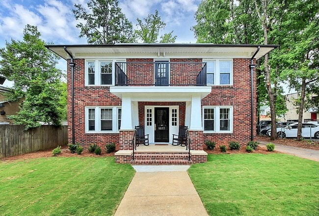 1620 East Blvd Unit #2