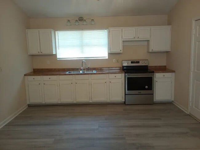 Photo - 3 Bedroom 2 Bathroom