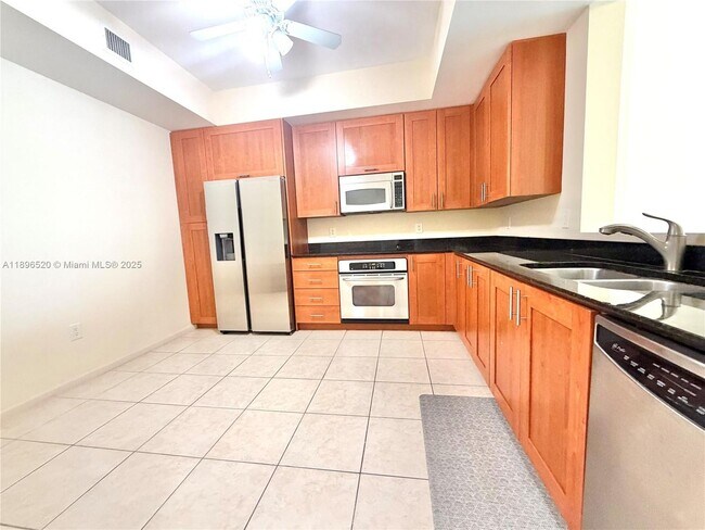 Photo - 3340 NE 190th St