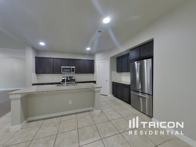 Photo - 1620 Village Creek Dr