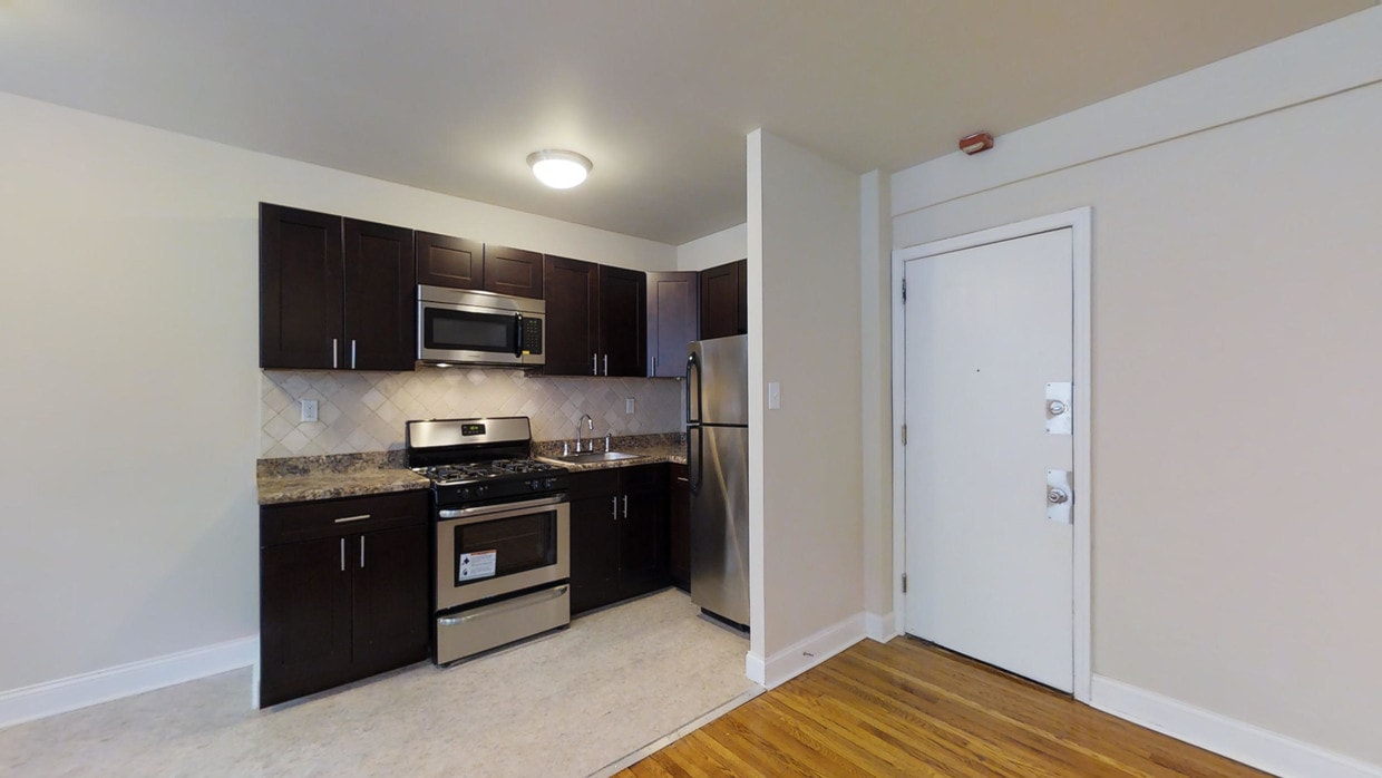 Photo - Lennox Apartments