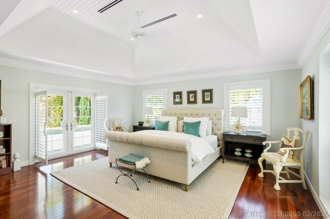 327 Arabian Rd
