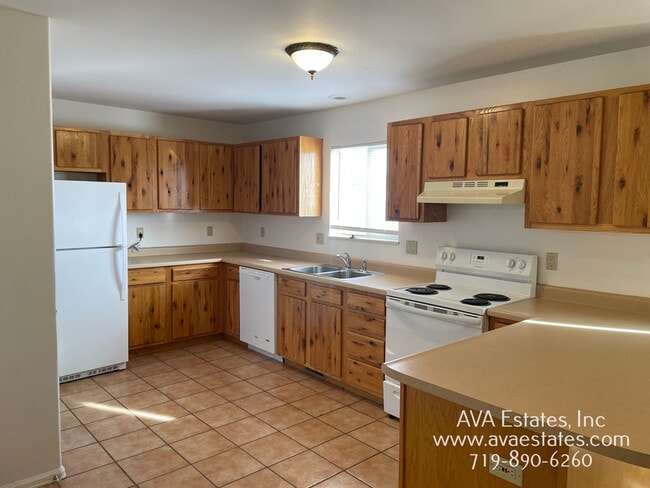 Photo - 246 W Coral Dr