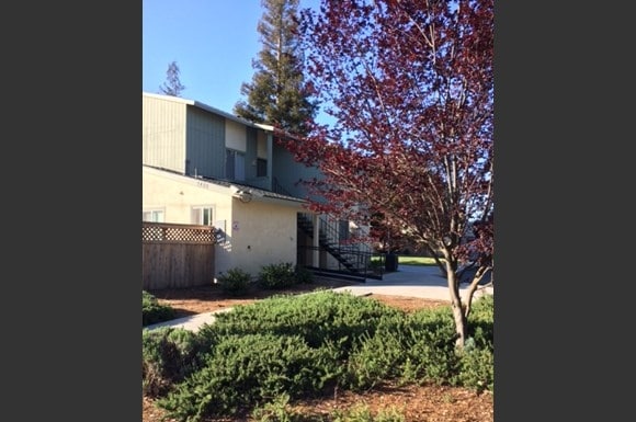 Atascadero Gardens - Atascadero Gardens Apartments