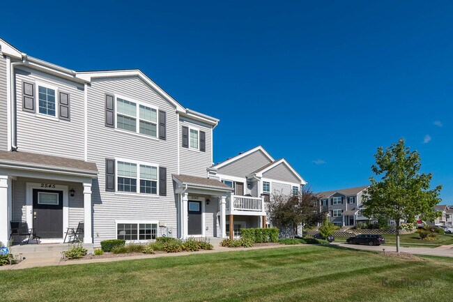 2543 Bella Dr