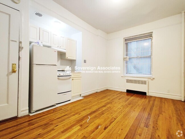 Building Photo - 936 West End Ave Unit B16 Rental